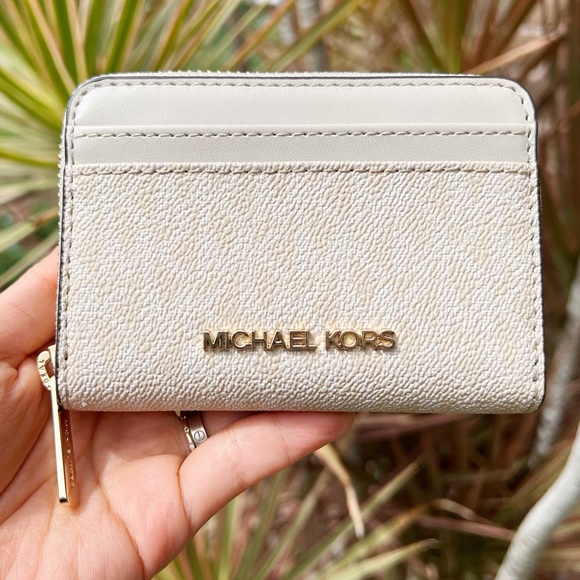 Michael Kors Handbags - Michael Kors Card Case & Wallet